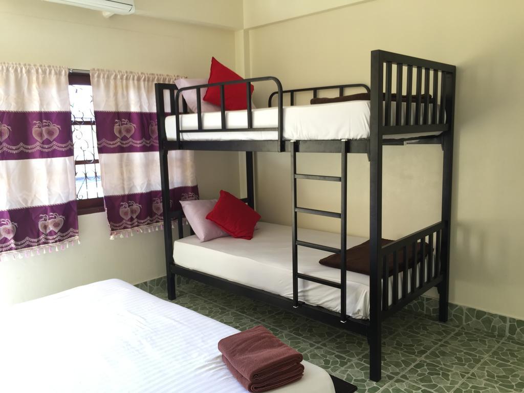 Tid Tarad Hostel Хуа Хин Экстерьер фото